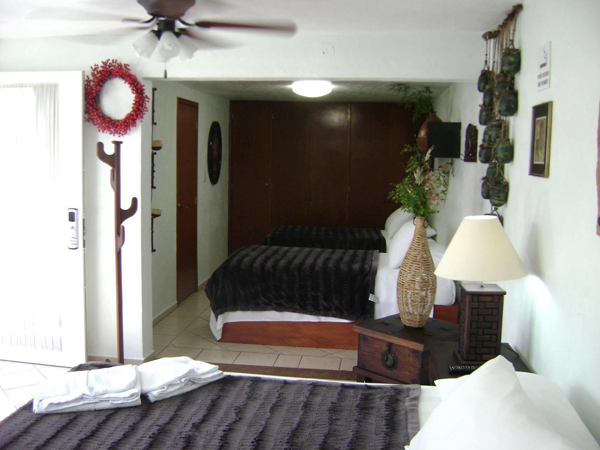 מלון קרטרו Residencia Sofia מראה חיצוני תמונה